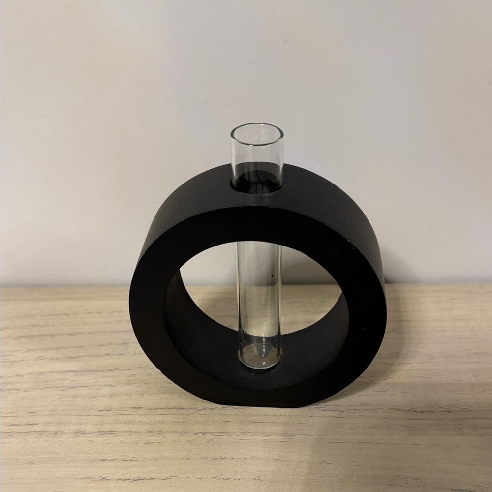 Modern Black Circular Mini Vase for desk small